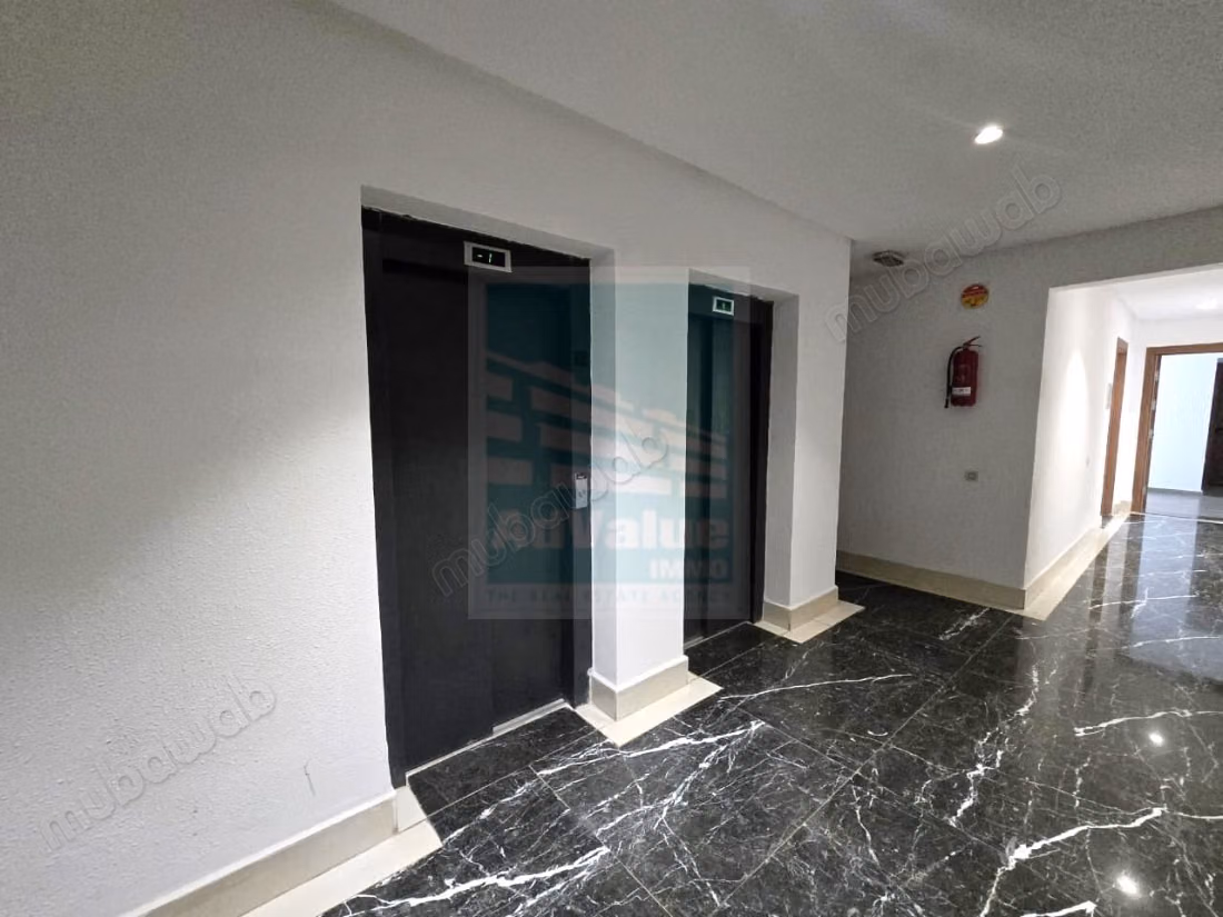 DL. 1036: Bureau à louer à Sidi Maarouf
