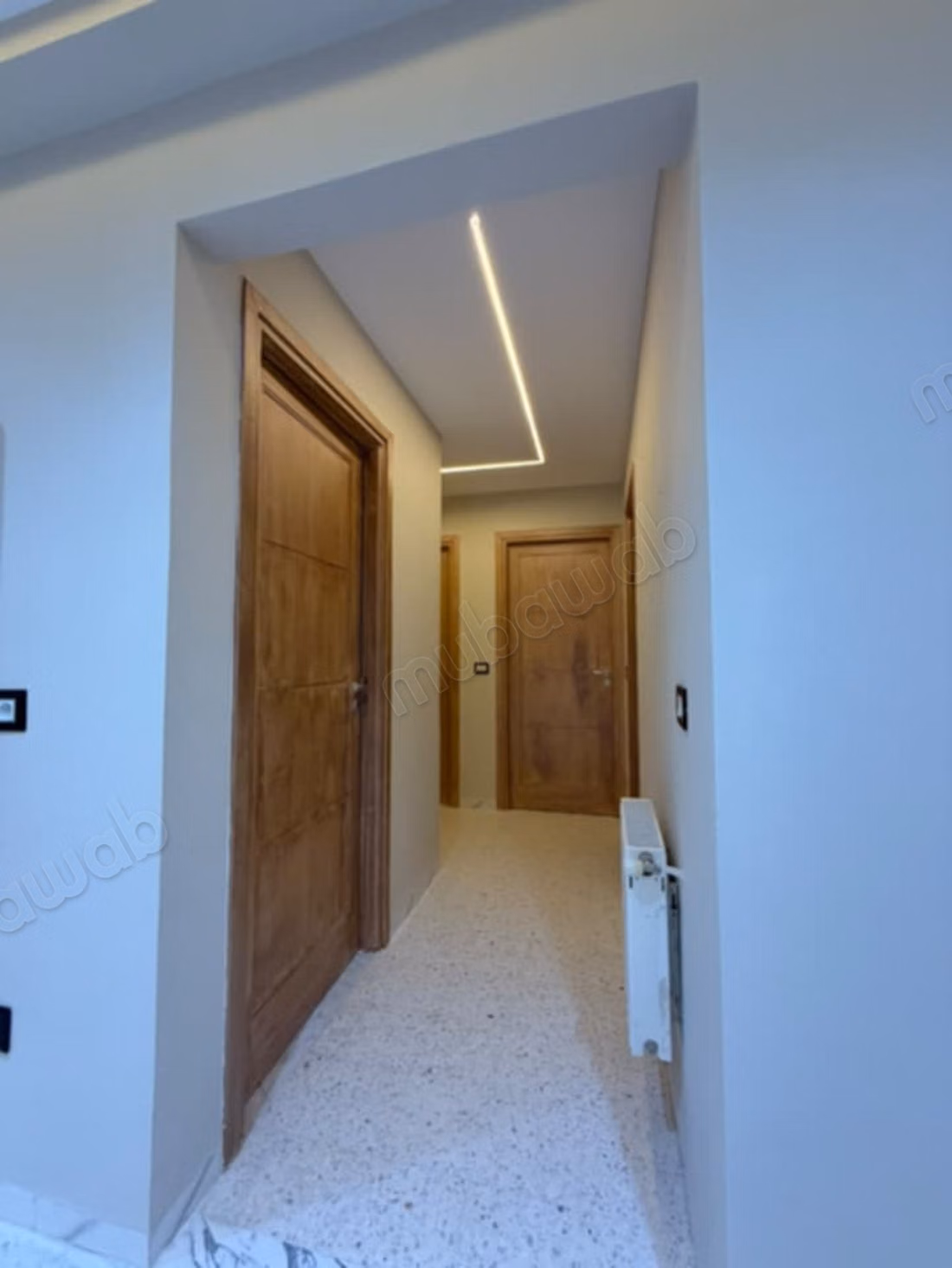 For rent an S2 apartment on the 5th floor in Mourouj