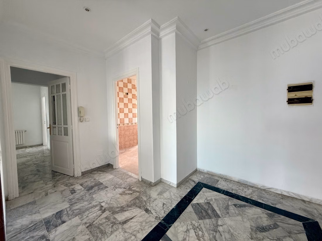 For sale S3 in Cité Ennasr 2