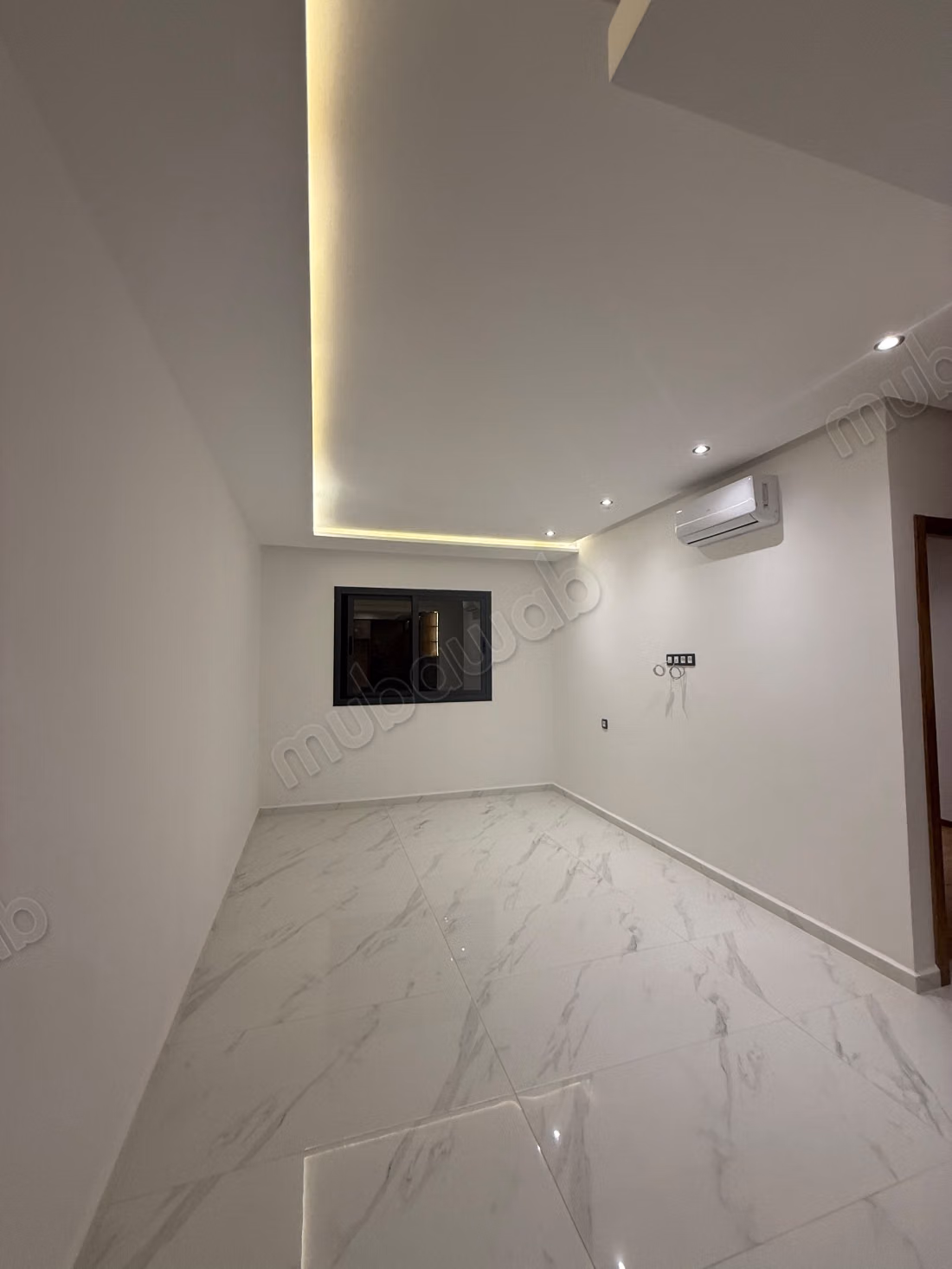 Beautiful apartment for sale in Mertil. 2 rooms. Satellite dish