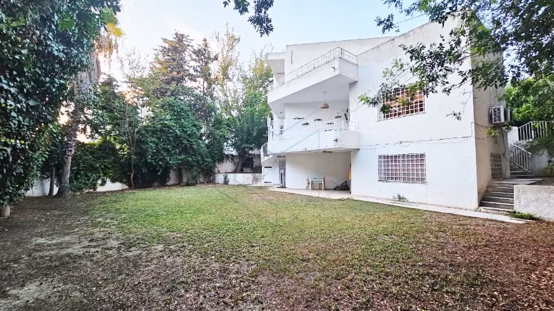À louer une villa S5 à Gammarth Supérieur