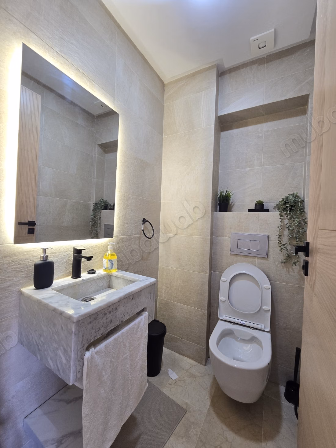 Studio a louer meublé Oasis neuf jamais habité