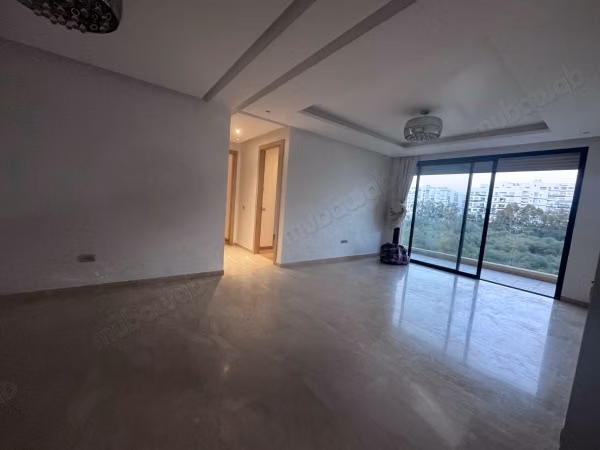 Appartamento in affitto a Riyad. Superficie totale 120 m². Servizio di portineria disponibile, sistema di aria condizionata