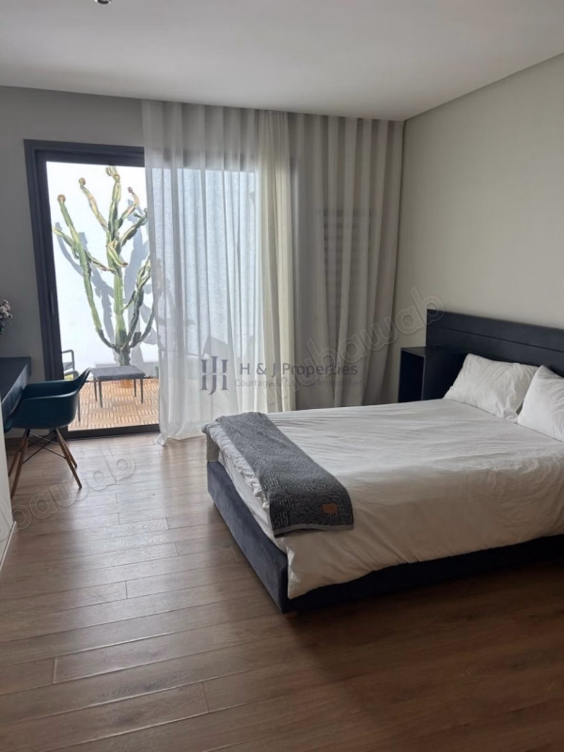 Furnished Villa 4 Bedrooms 1500m² – Pool – Residence