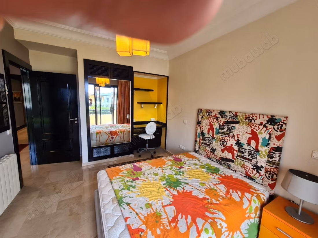 Appartement vide 300 m² avec Piscine, Ain Diab