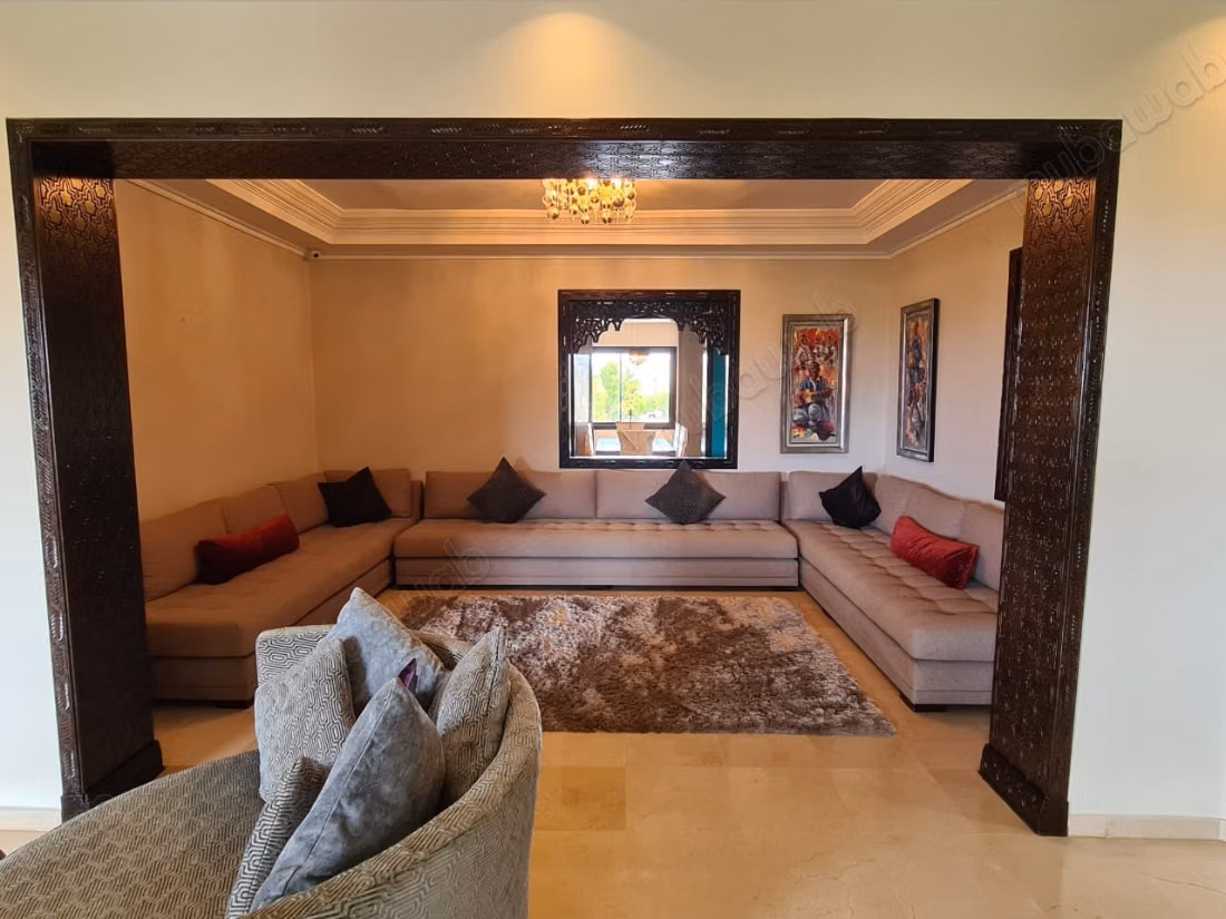 Appartement vide 300 m² avec Piscine, Ain Diab