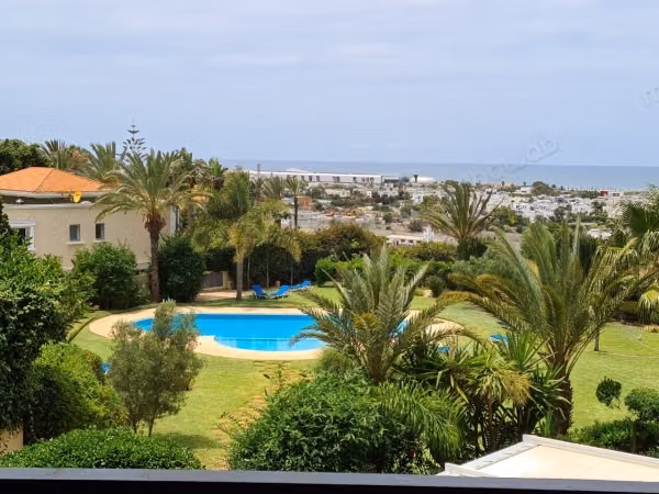 Appartement vide 300 m² avec Piscine, Ain Diab