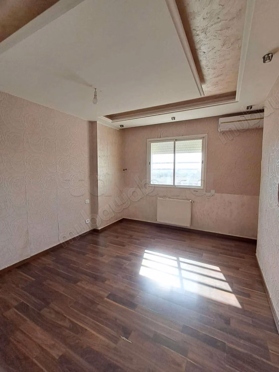 Bel appartement s3 à jardin d’el aouina