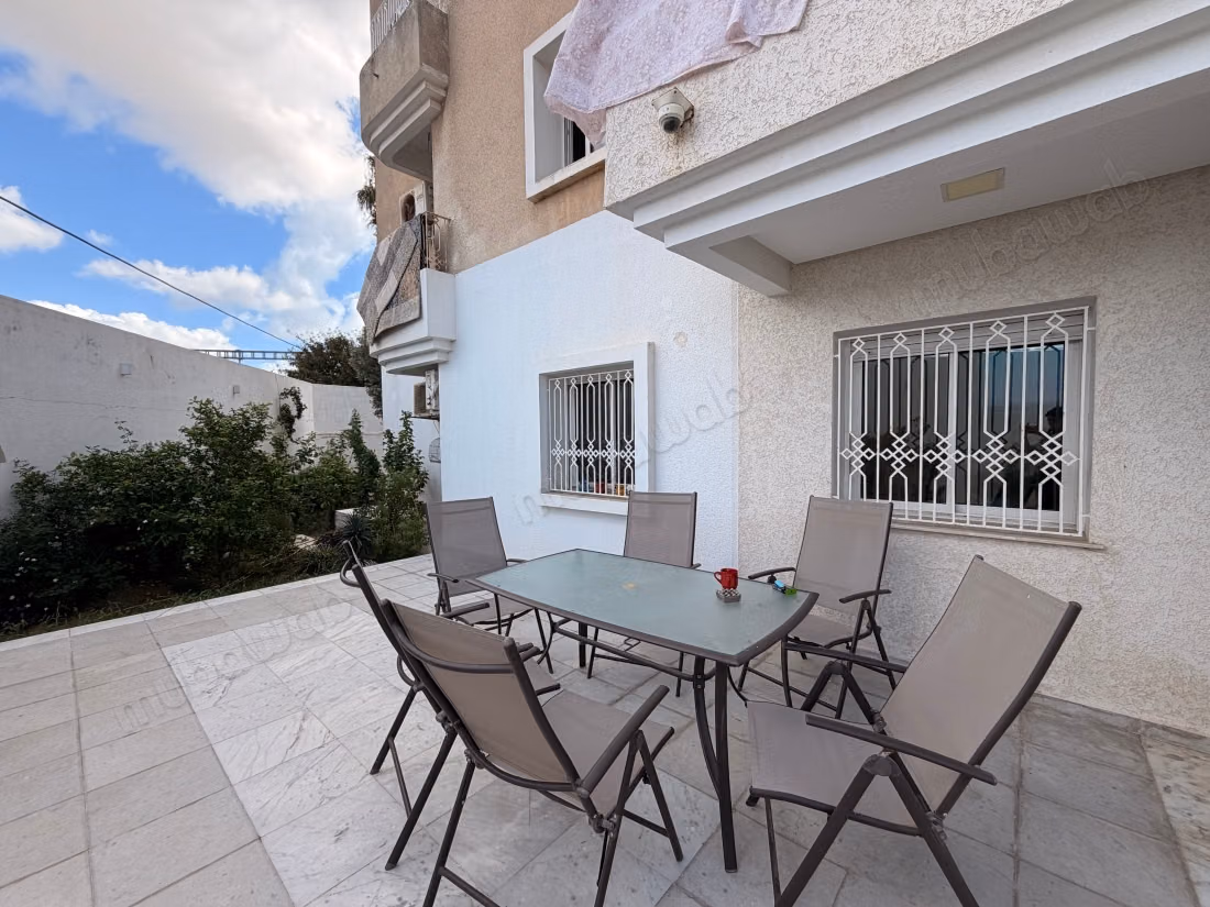 For Sale Ground Floor Apartment S4 with Private Garden in Bardo