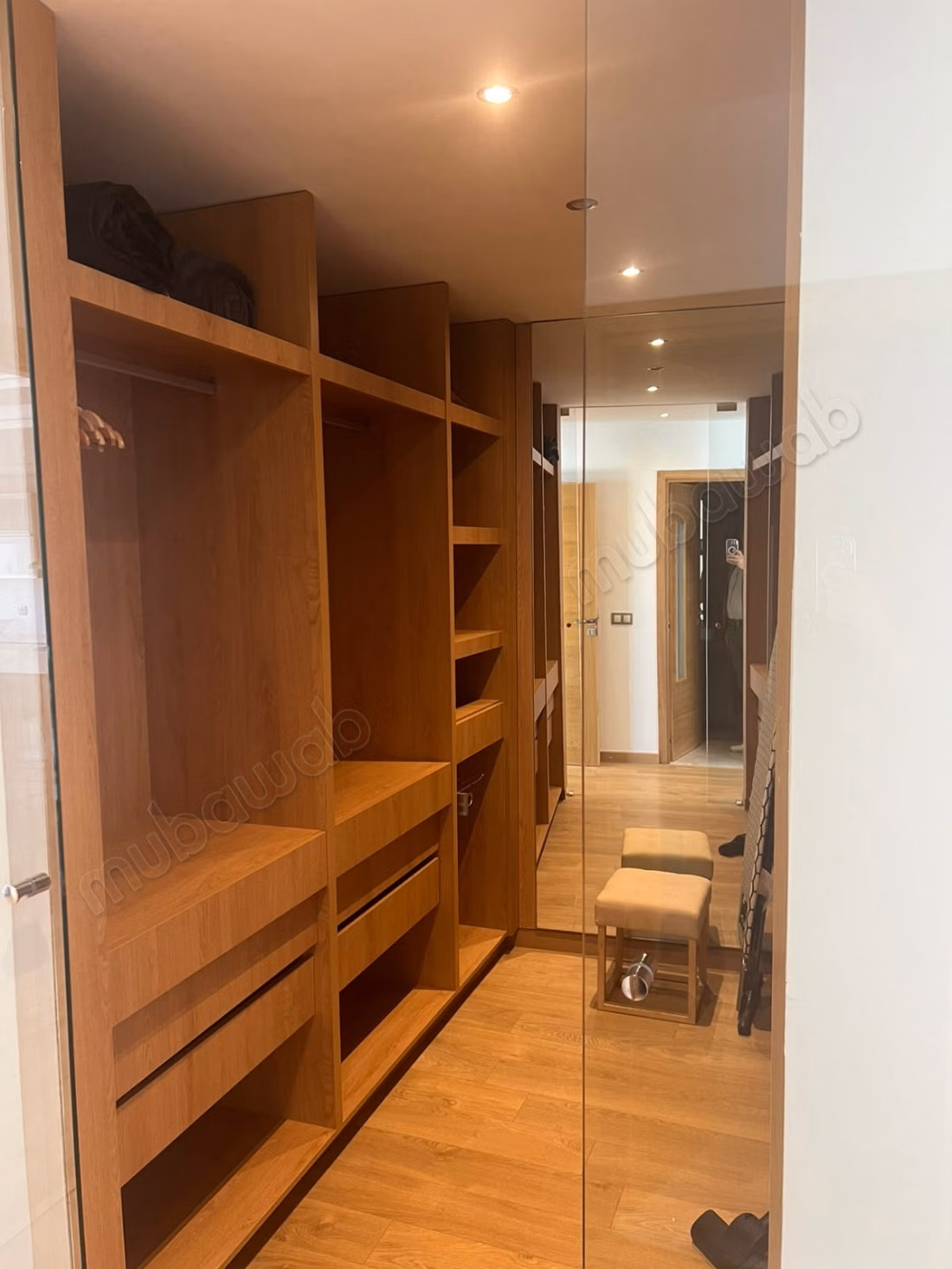 Penthouse en location à Ferme Bretonne 
Hay Arraha. Superficie 130 m². Bien meublé