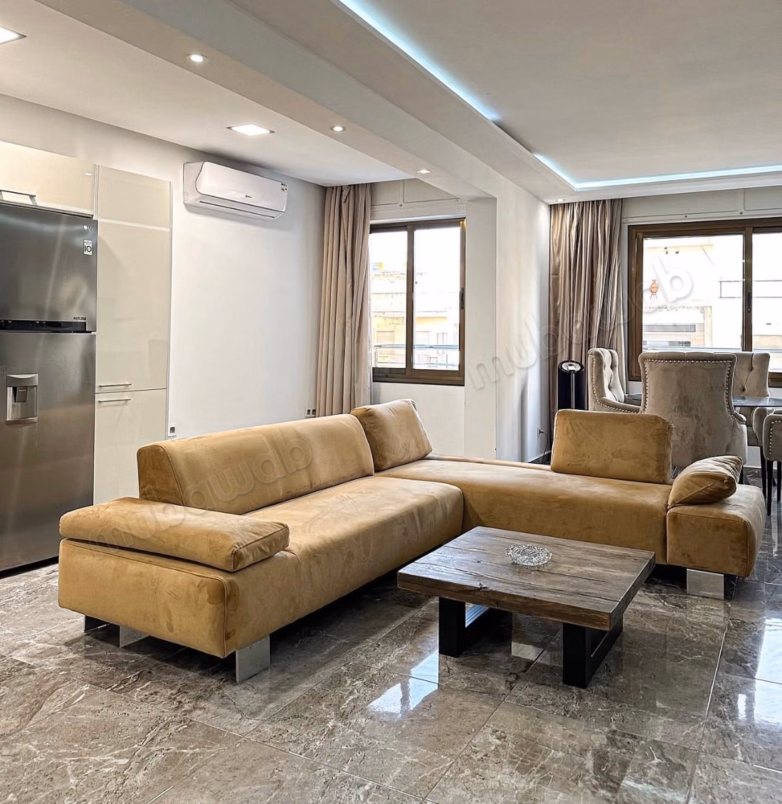 Appartement à nejma au centre