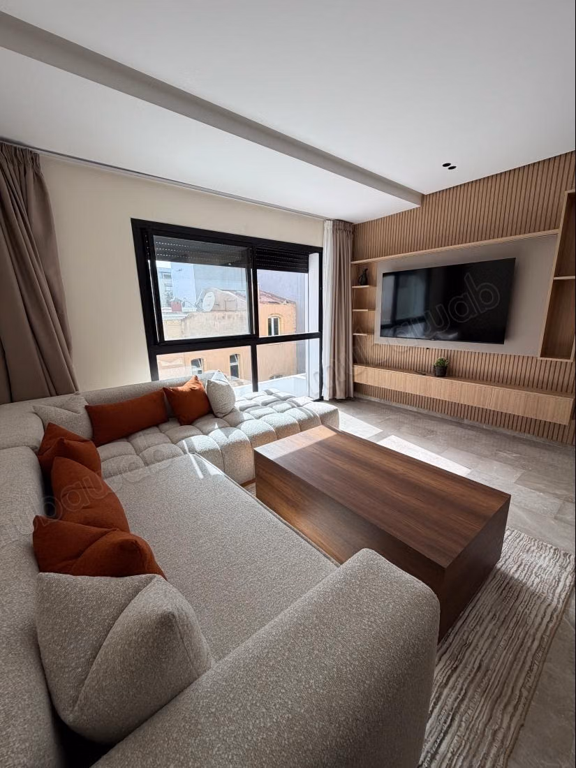Superbe appartement à louer à Les princesses. 
1 Pièce. Meublé