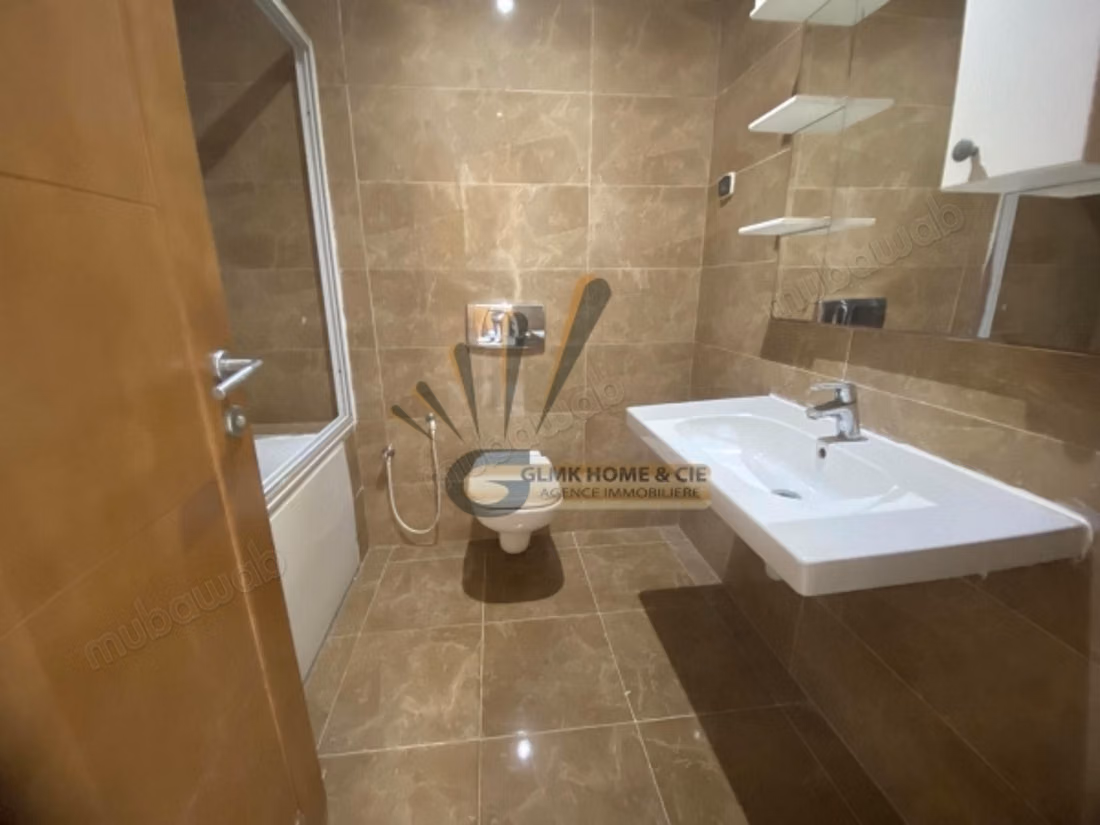 A Louer Appartement S3 Meublé Au lac 2