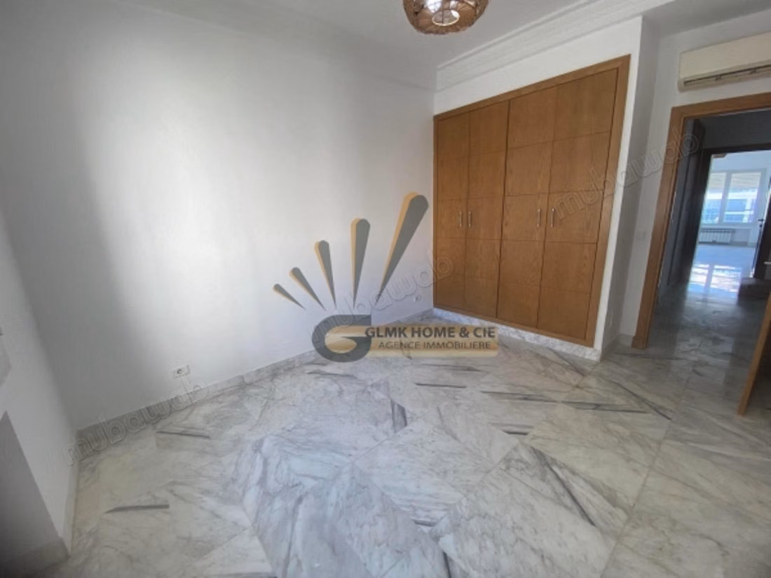A Louer Appartement S3 Meublé Au lac 2