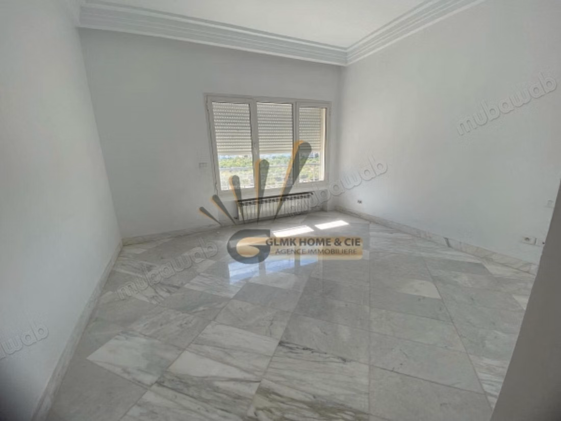 A Louer Appartement S3 Meublé Au lac 2