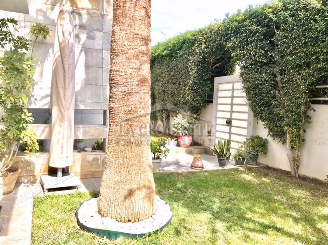 Villa S4 con piscina a La Marsa