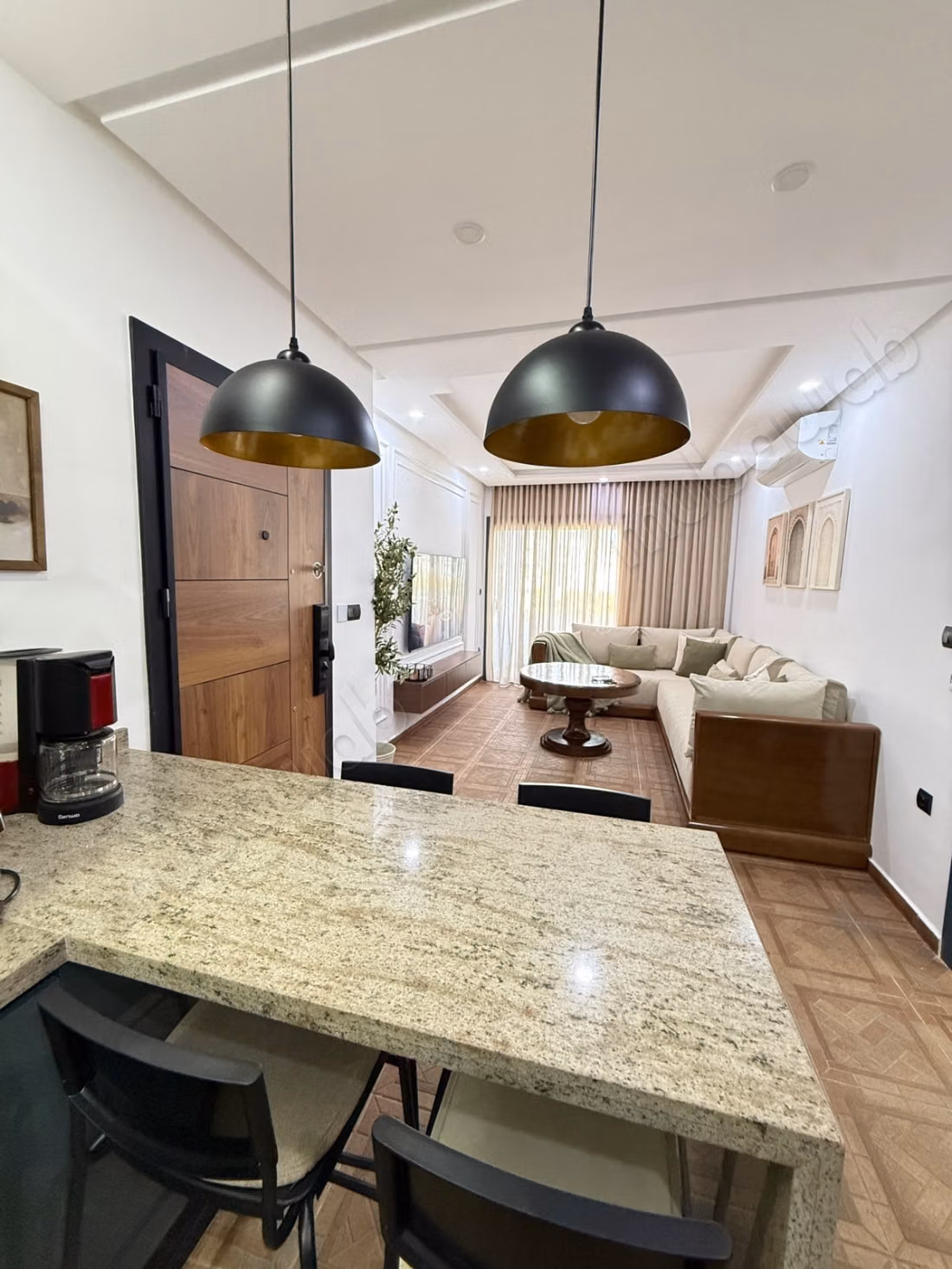 Luxury and maintained apartment for sale in Martil
