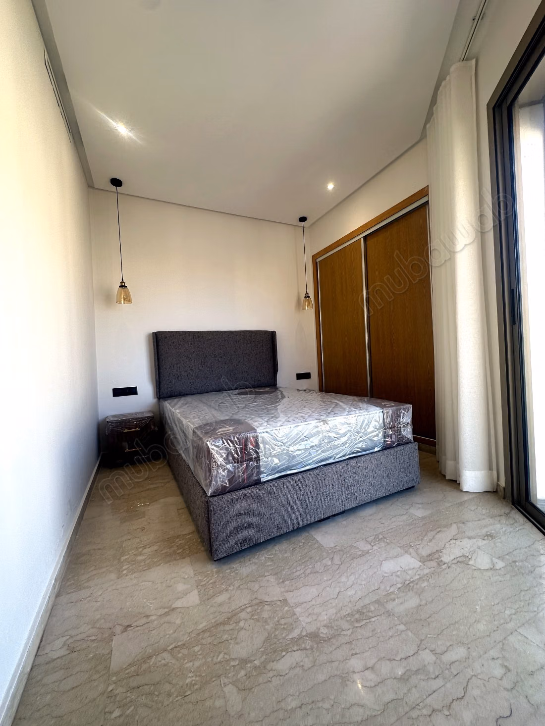 In affitto – superbo appartamento ammobiliato nuovo, residenza di alto standing