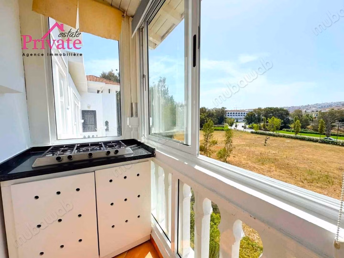 Location Appartement 120m² 
DU GOLF Tanger REF: LZ853