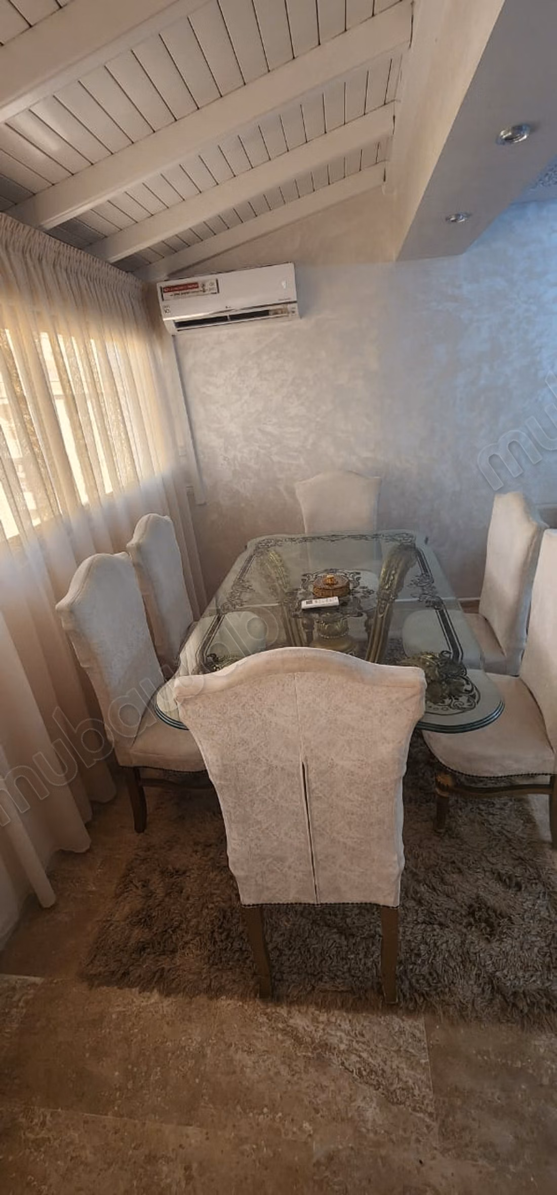 Apartamento Amueblado de 2 Habitaciones en Alquiler