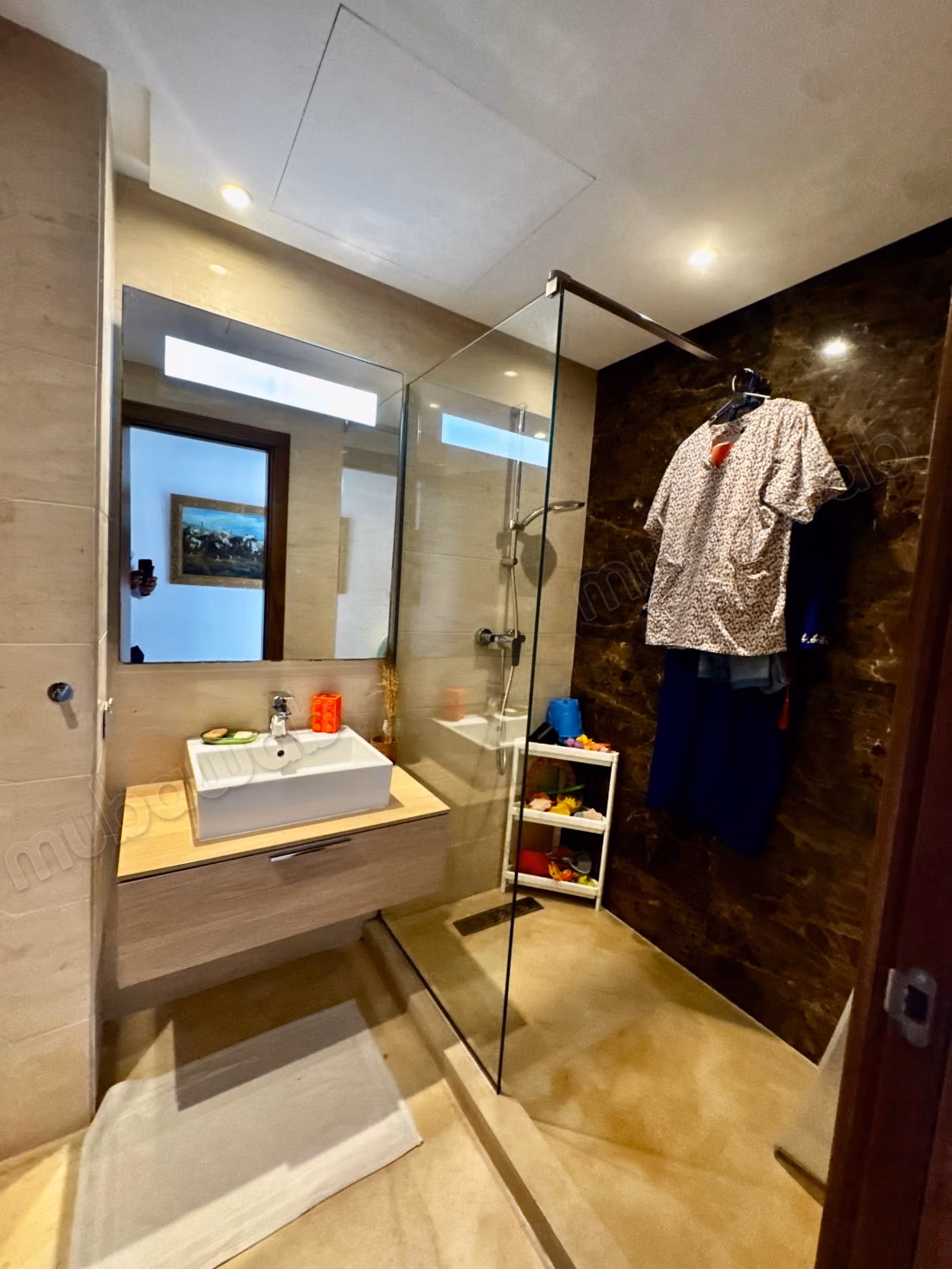 En alquiler, apartamento amueblado de 3 habitaciones CFC