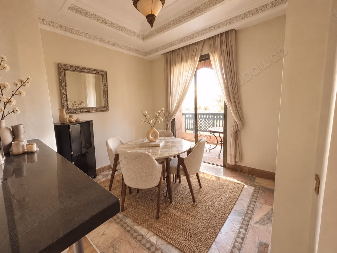 Joli Appartement avec Piscine — 2