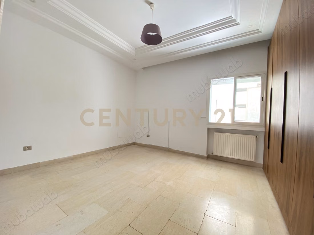 For rent, floor of villa S3 in the Gardens of Carthage