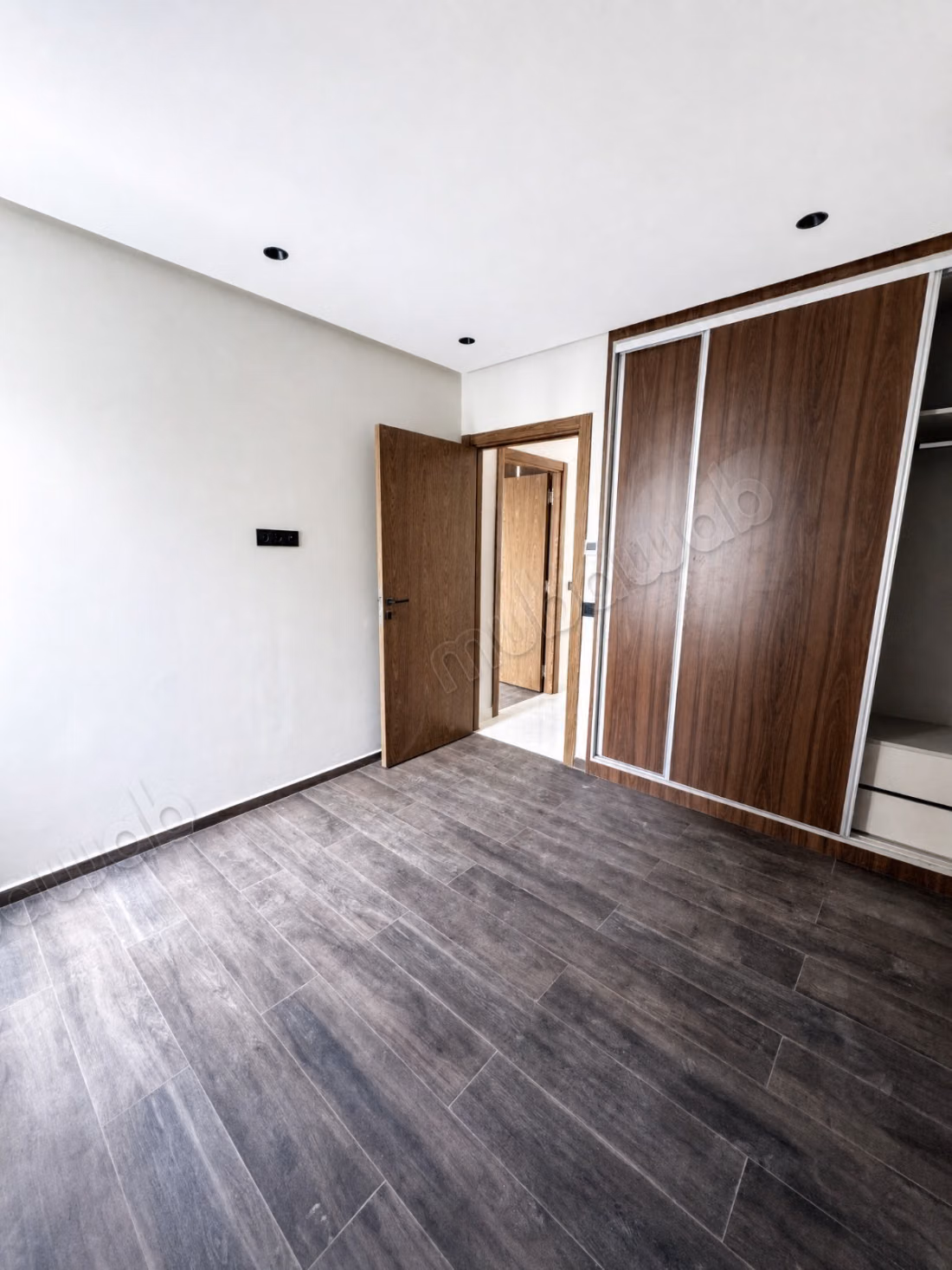 Nieuw appartement met 2 slaapkamers en terras te huur – Ferme Bretonne