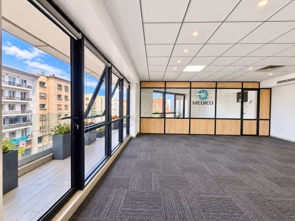 Plateau de bureau 90m anfa park