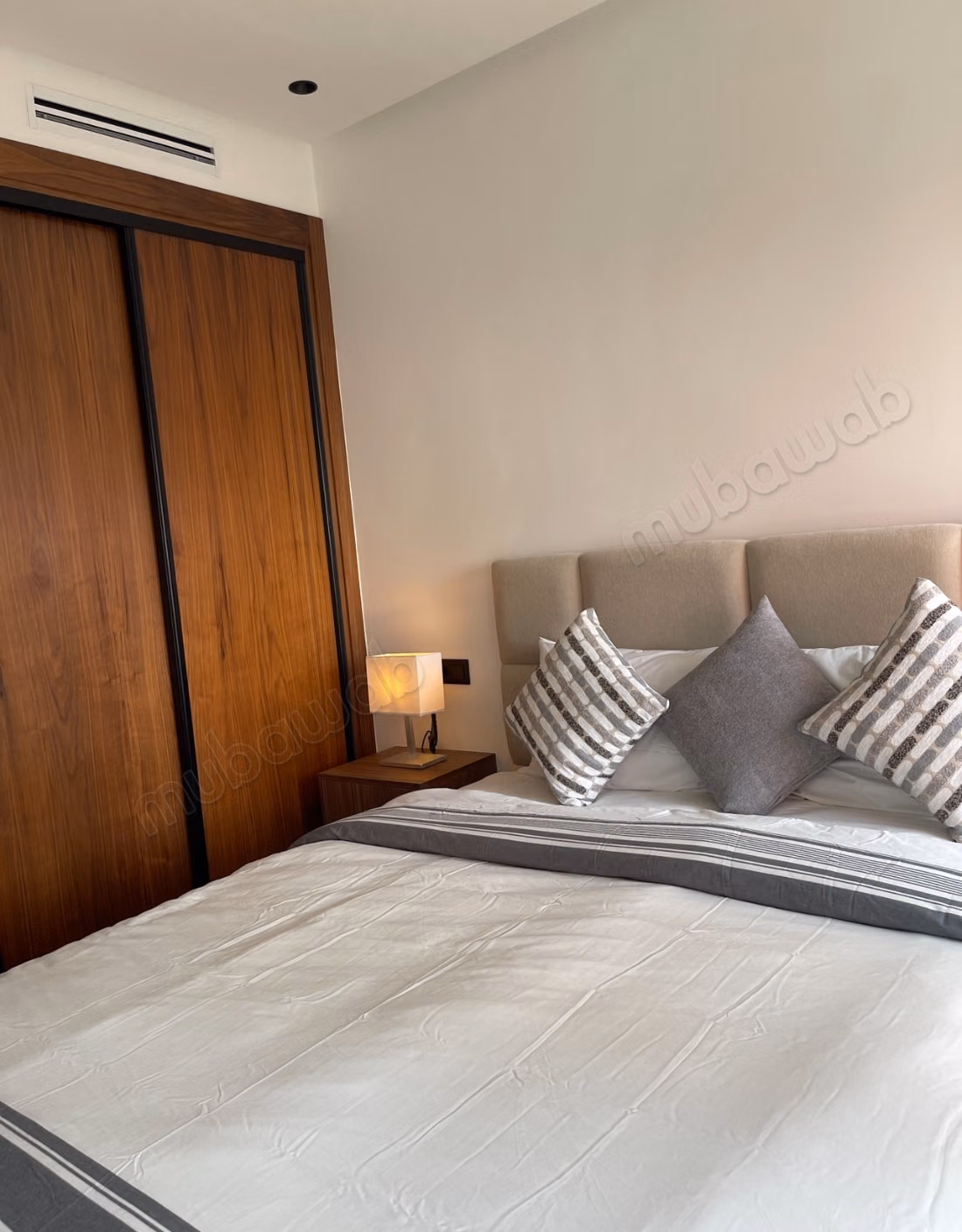 Bellissimo appartamento nuovo in facciata con 2 camere - Quartiere Le Principesse, Casablanca