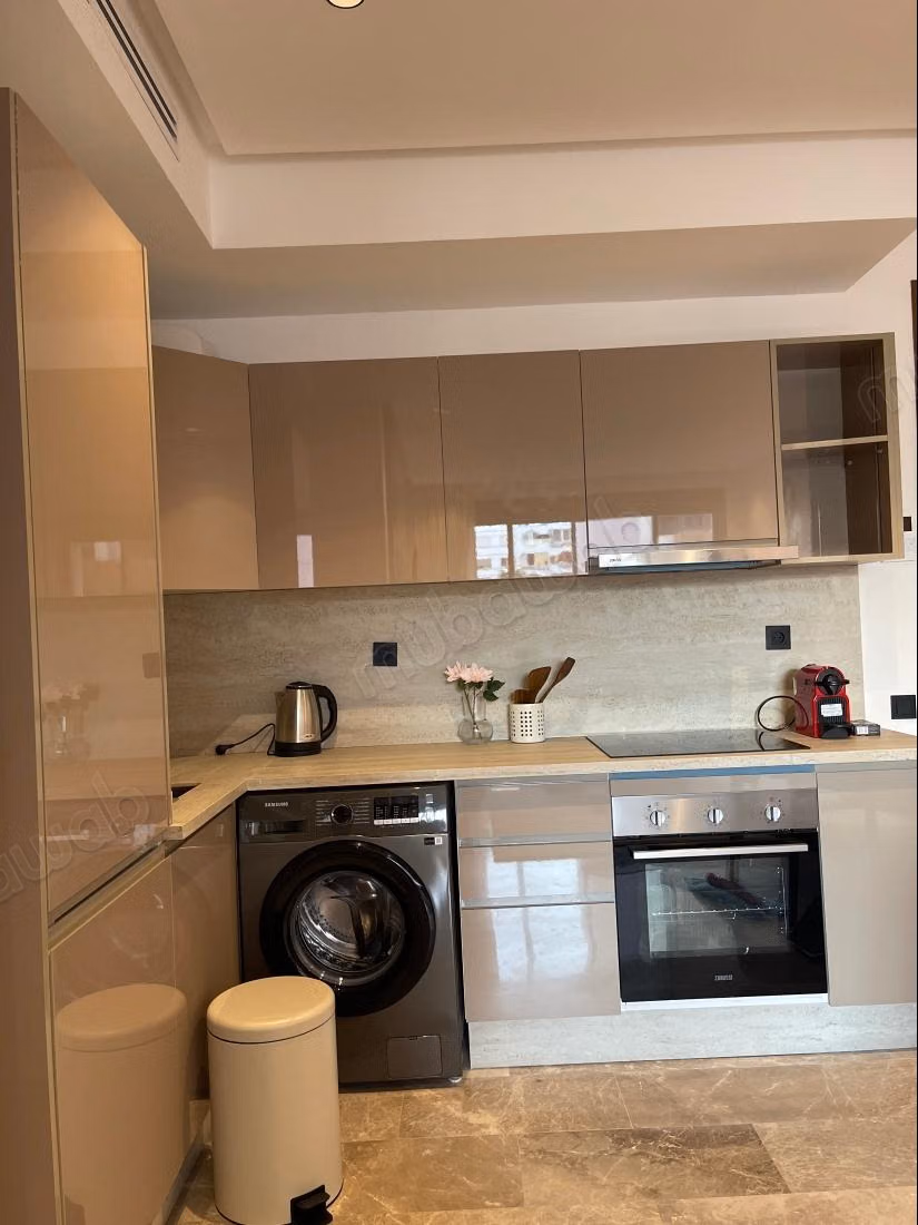 Bellissimo appartamento nuovo in facciata con 2 camere - Quartiere Le Principesse, Casablanca