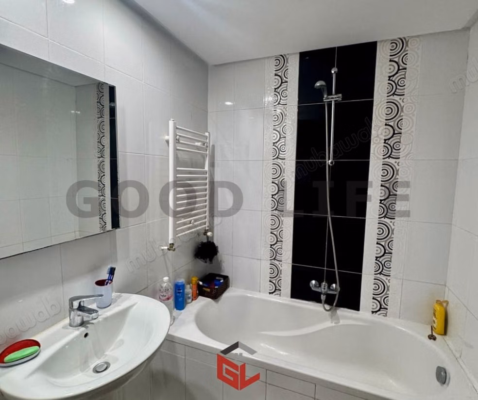 A Louer S3 avec Chambre de Service à Menzah 9