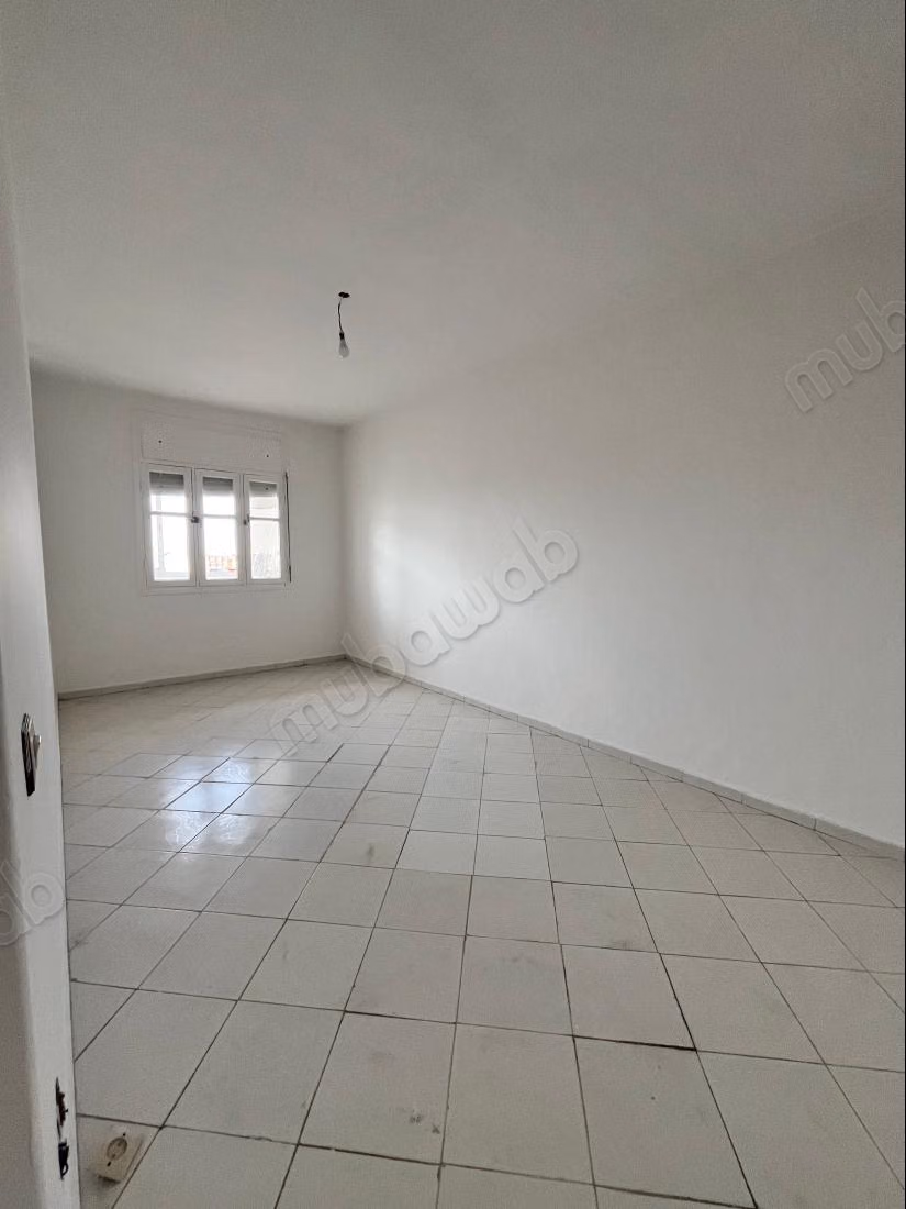 Superbe maison à vendre à Sidi Moumen.
Surface de 72 m²