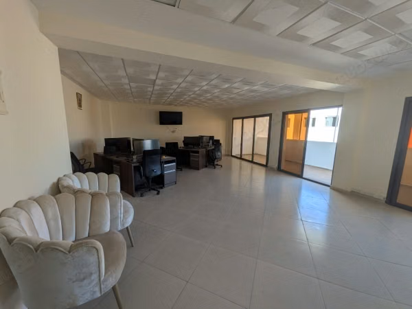 Kantoor te koop 91 m² in Kenitra