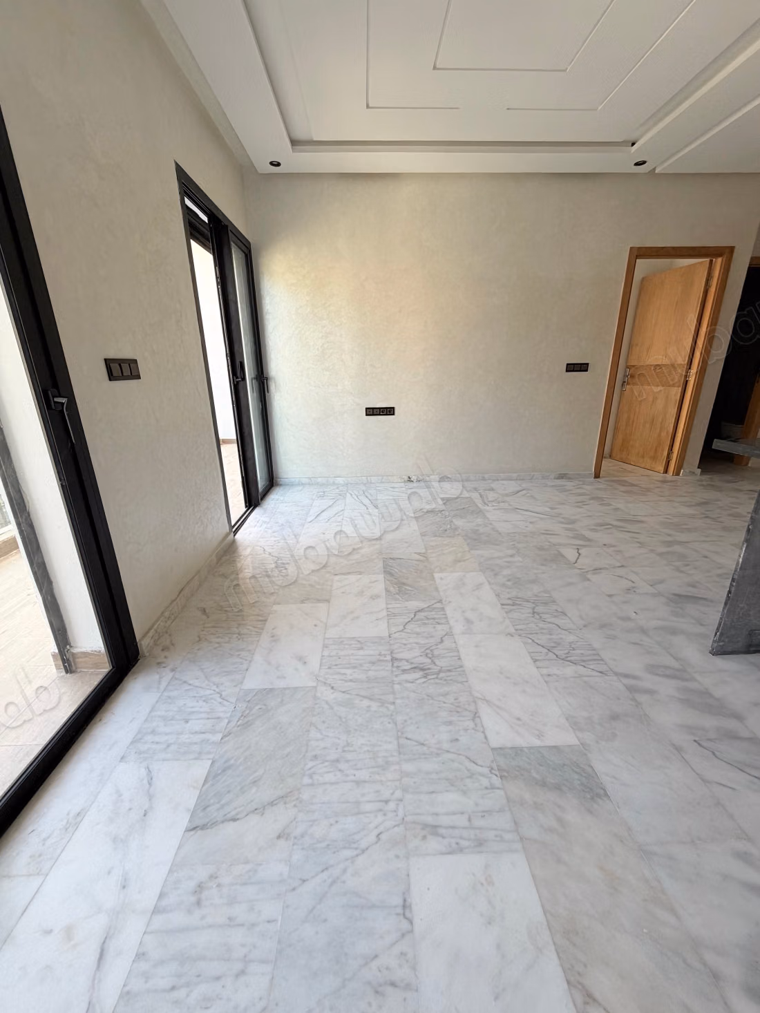 Apartment for rent in Belvédère. 1 Room. Concierge service and air conditioning