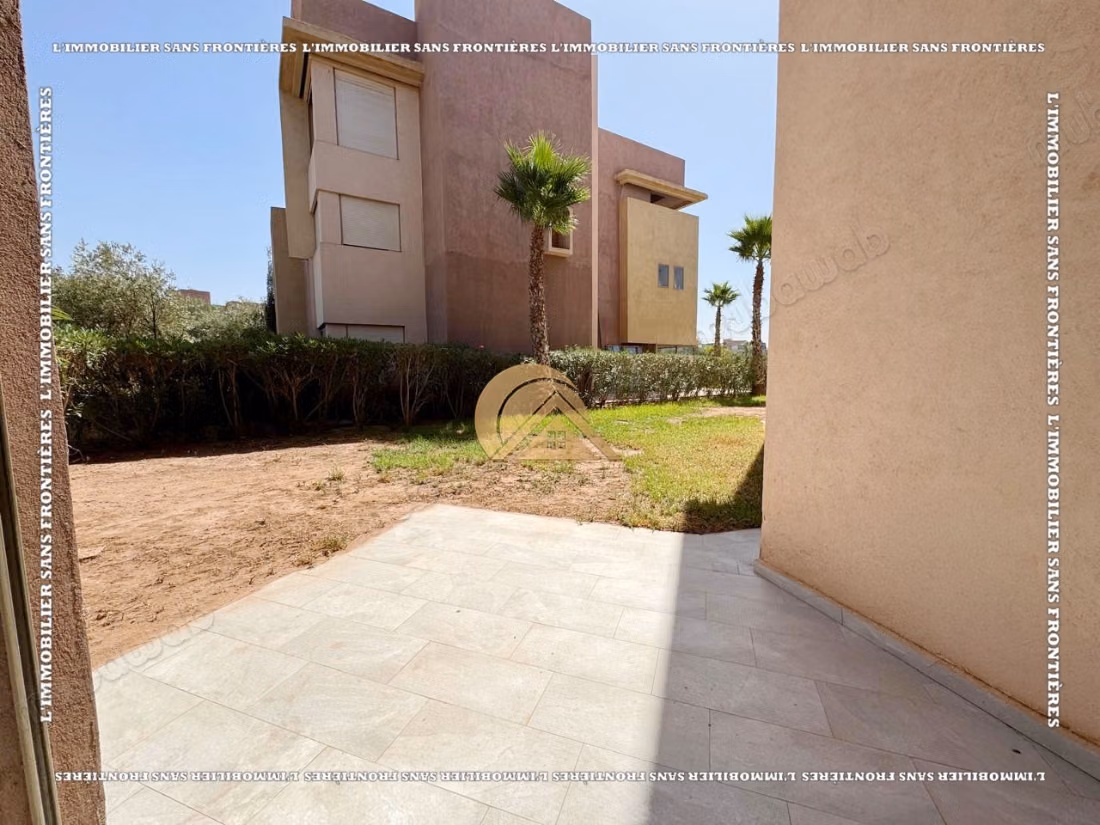Appartement de 120 m² à louer à Prestigia – Rez de jardin, 3 chambres, jardin privé et piscine collective