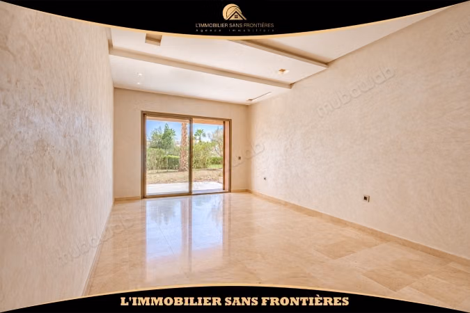 100 m² Apartment for rent in Prestigia – Ground floor, 3 bedrooms, private garden and communal pool