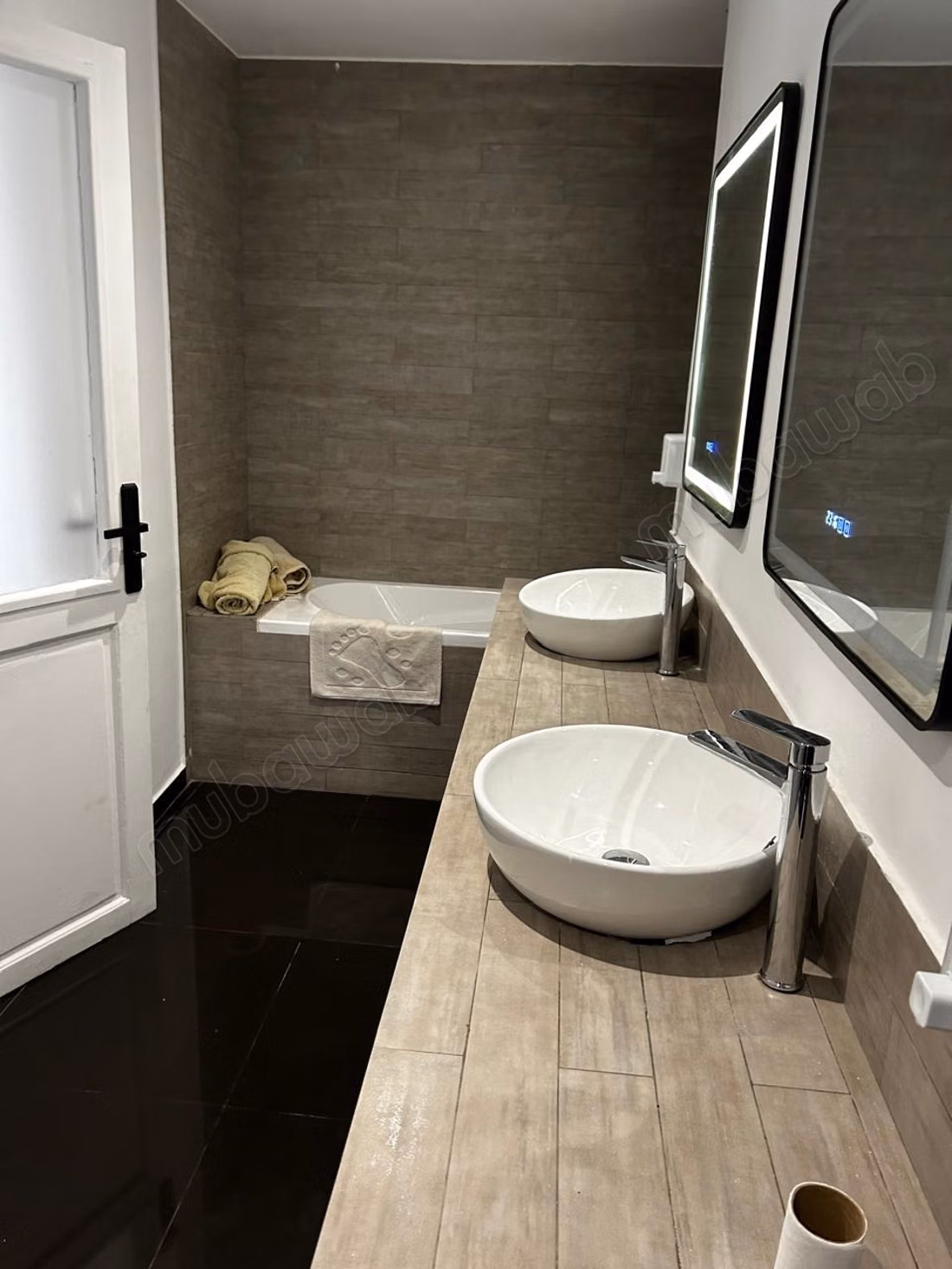 A louer Appartement meublé 224 m2