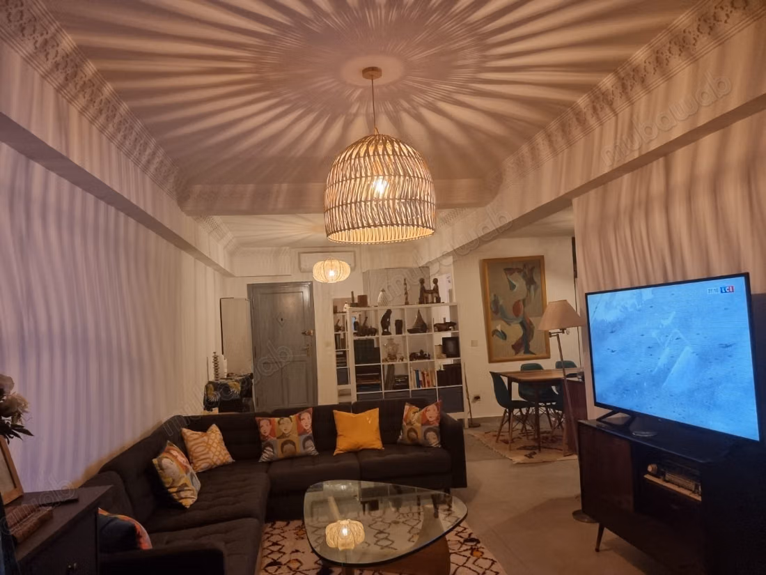 Bellissimo appartamento in affitto a Camp Al Ghoul. Superficie totale 90 m². Ben arredato