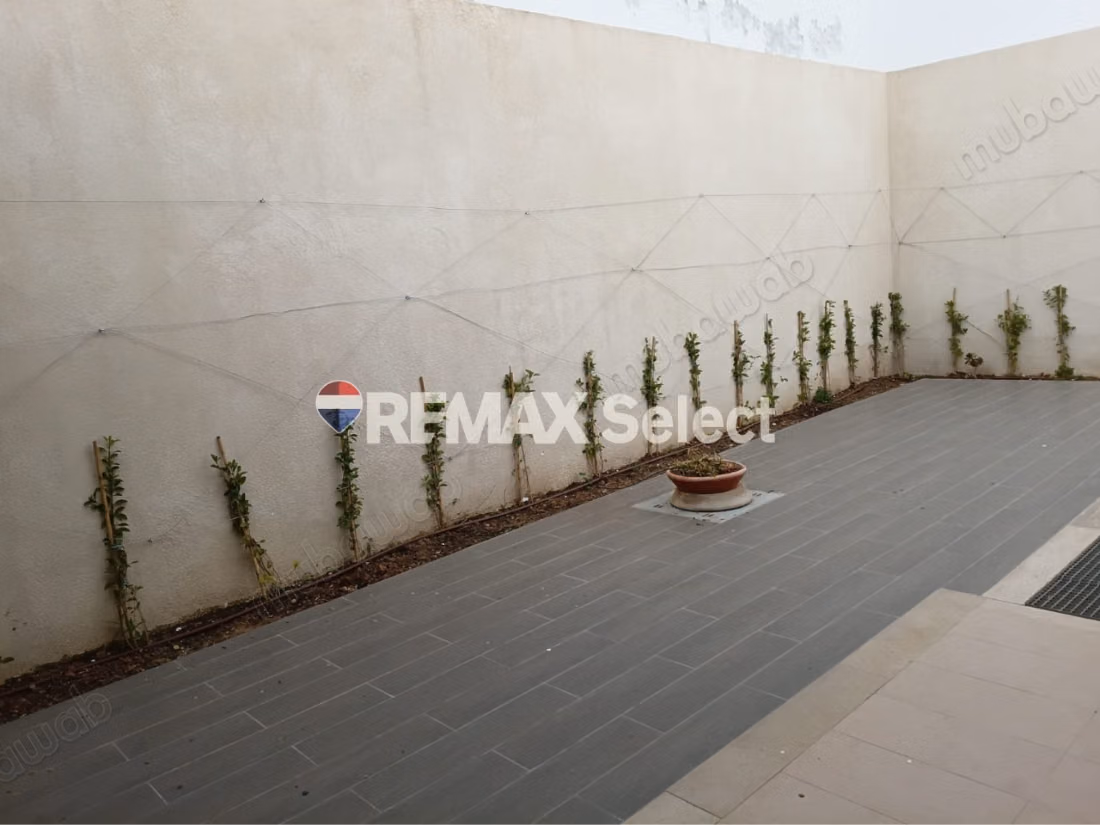 Luxurious S2 in Marsa Nessim, garden terrace