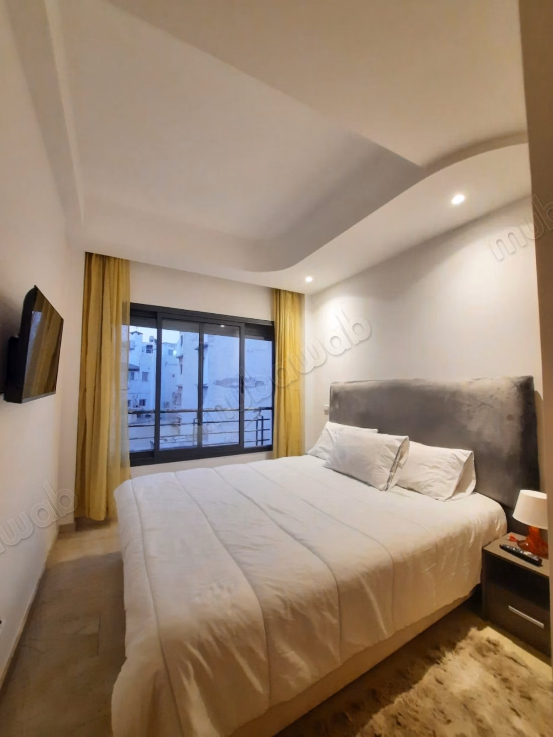 Studio arredato Gauthier
