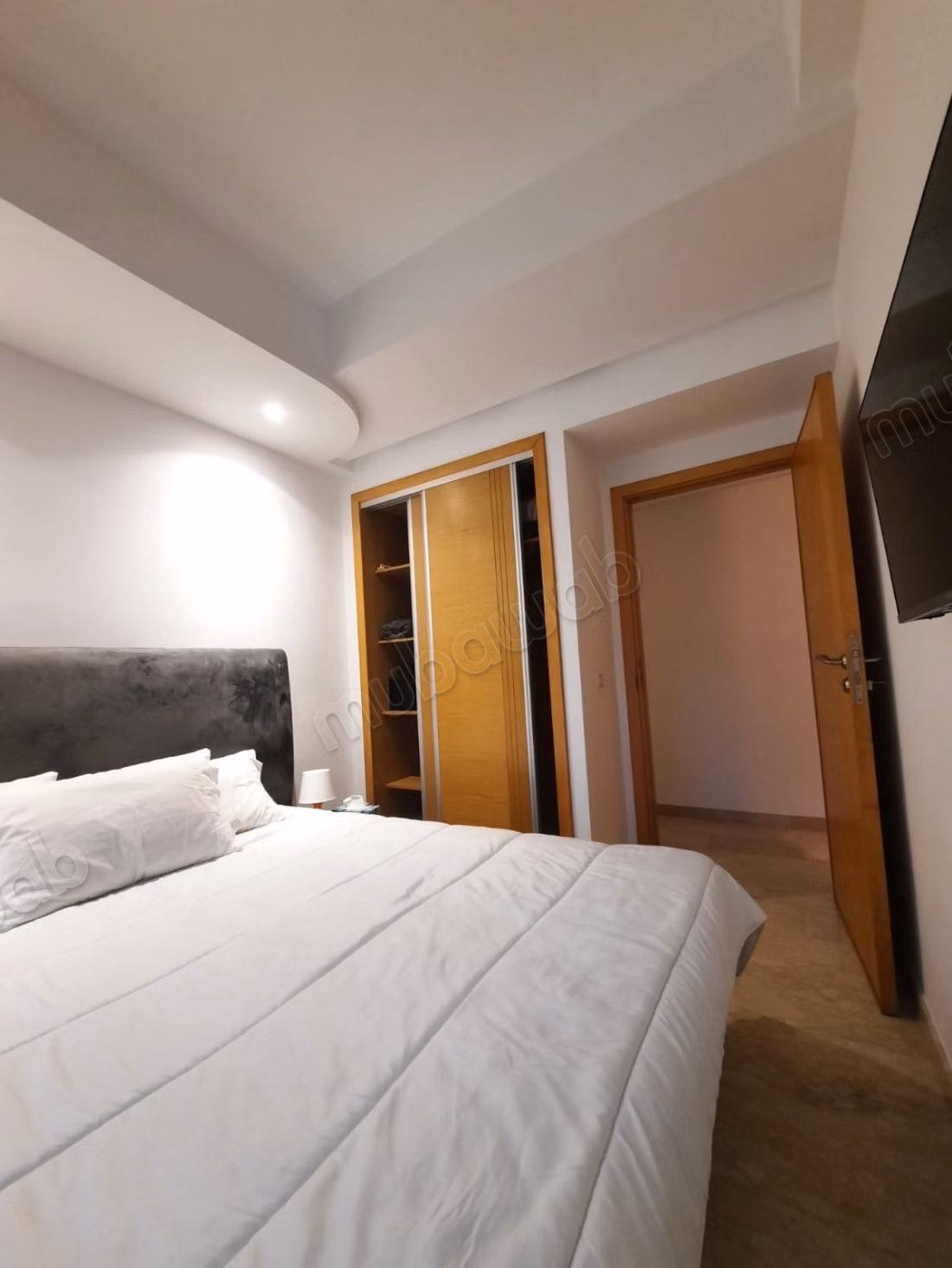 Studio arredato Gauthier