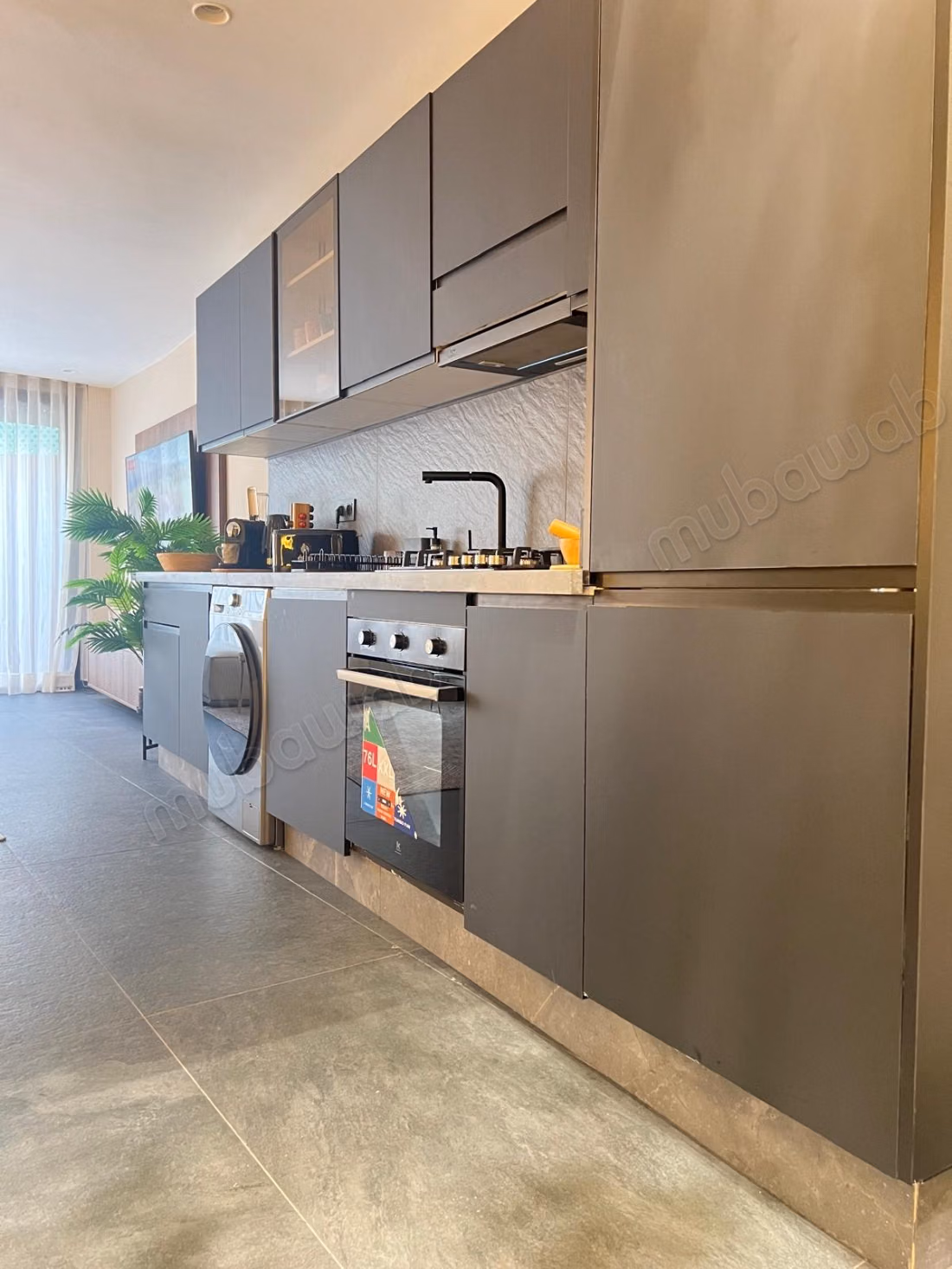 A LOUER duplex avec terrasse 
Quartier des Hopitaux