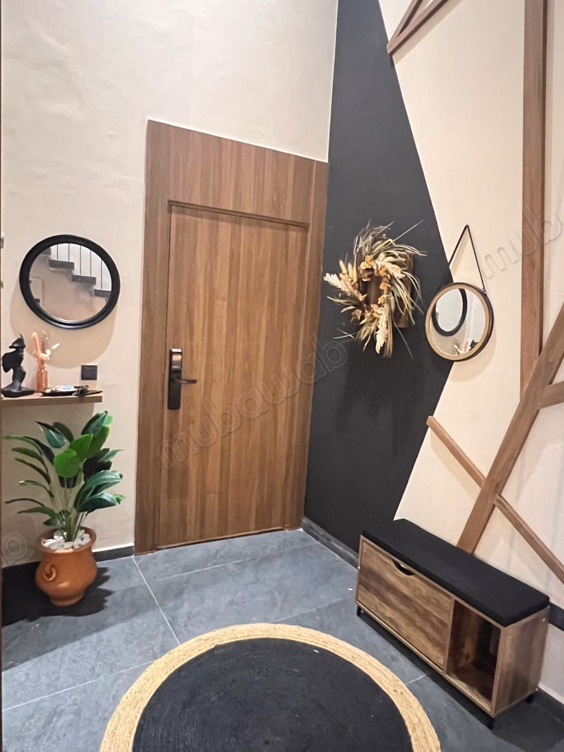 A LOUER duplex avec terrasse 
Quartier des Hopitaux