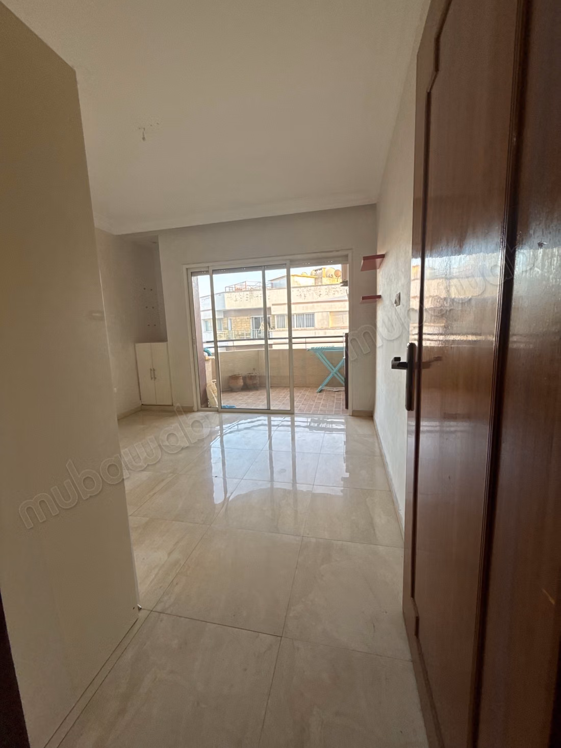 Appartement vide a louer