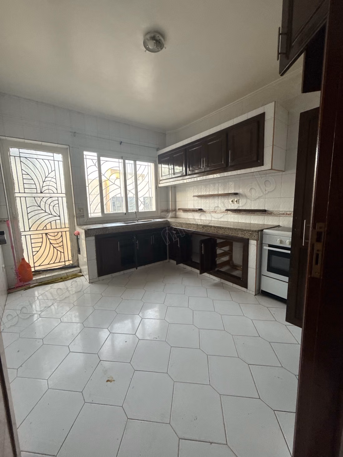 Appartement vide a louer