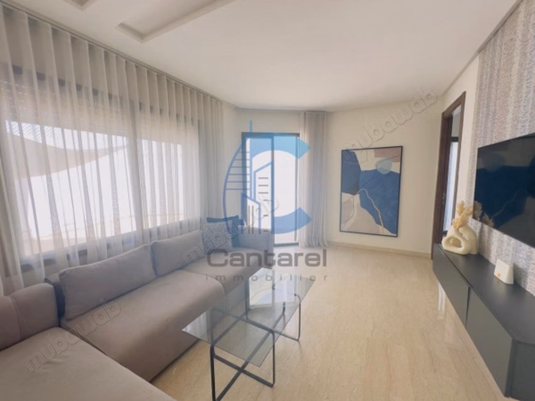 Bourgogne – Avenue Tantan, Studio 35 m² avec Terrasse de 55 m²