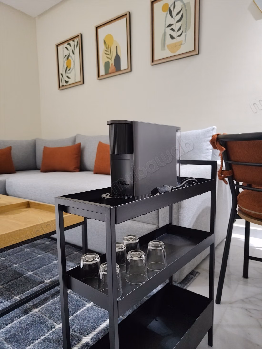 Appartement en location à Riviera. 
2 pièces confortables. 
Bien meublé