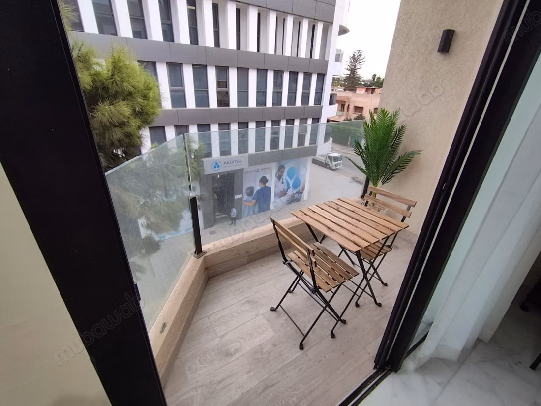 Appartement en location à Riviera. 
2 pièces confortables. 
Bien meublé