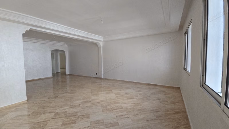 Apartment for sale in Palmier. 4 comfortable rooms. Elevator and parking